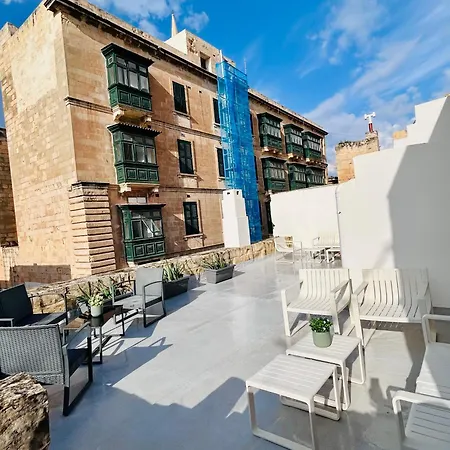 Carmelita * Valletta