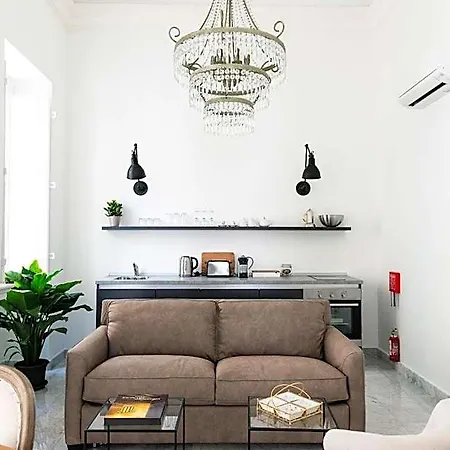 Carmelita Apartment