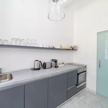 Apartment Carmelita *